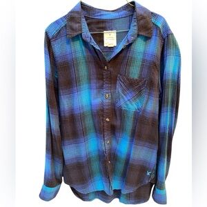 🔹American Eagle Multi-colored Blue Long Sleeve Flannel (S) 🔹